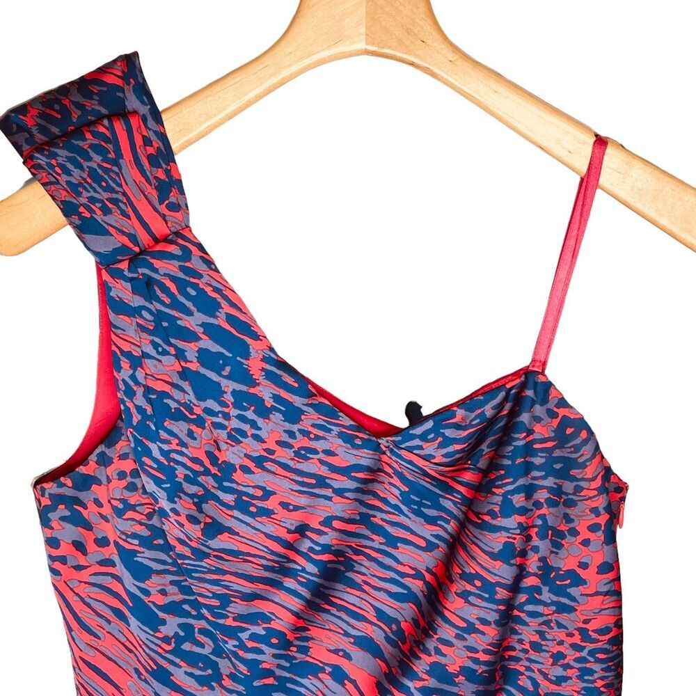 BCBGeneration | Raspberry Abstract One-Shoulder C… - image 4